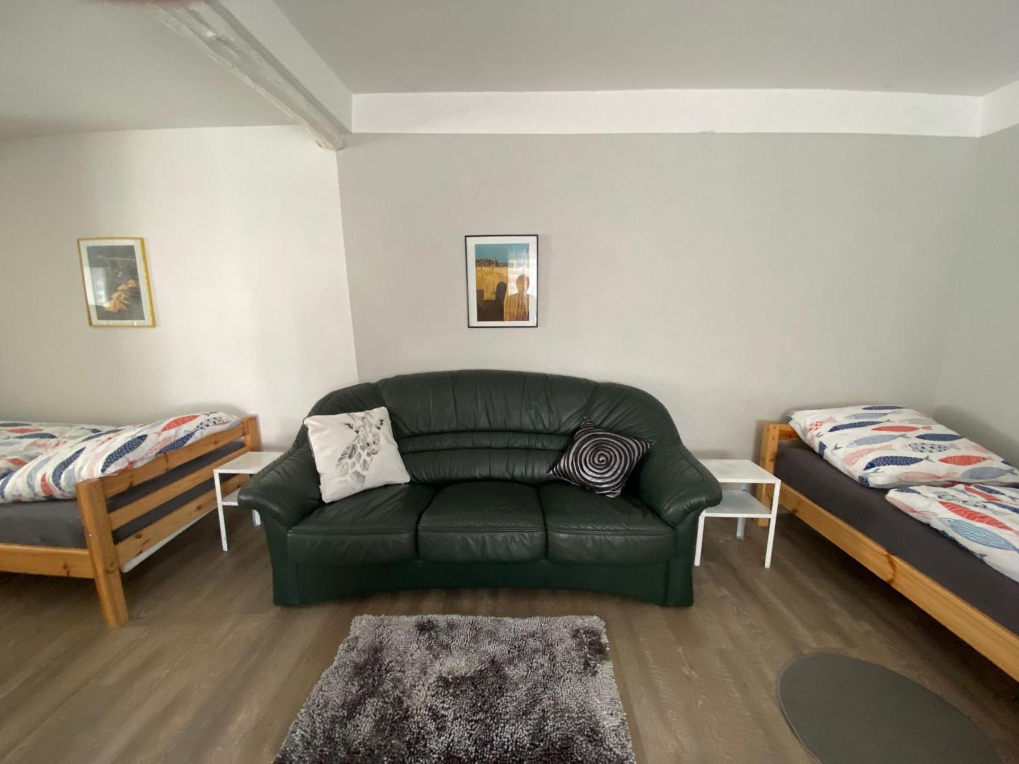 Ferienwohnung mit separatem Eingang und Parkplatz Dorf Mecklenburg Exterior foto